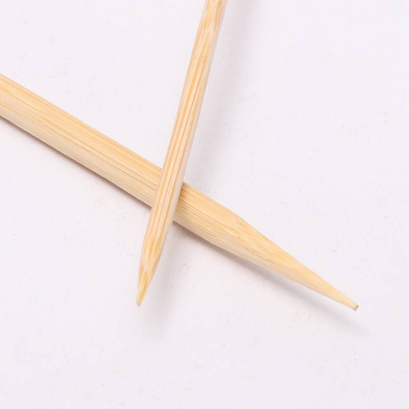 35 bamboo arrows
